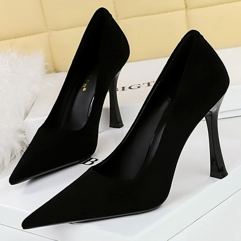 BIGTREE Shoes Suede Black Wome - Shoe Tree ulasan dan harga